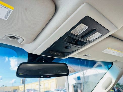 Used 2014 RAM 2500 Laramie image 18