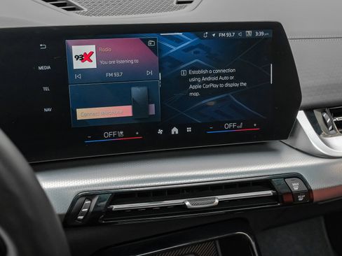 Used 2025 BMW X2 xDrive28i image 34