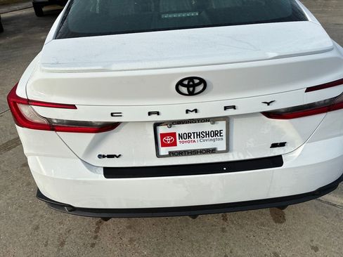 New 2026 Toyota Camry SE image 6