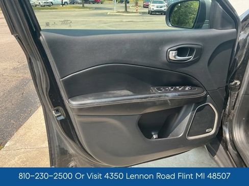 Used 2021 Jeep Compass Latitude w/ Sun and Sound Group FWD image 16