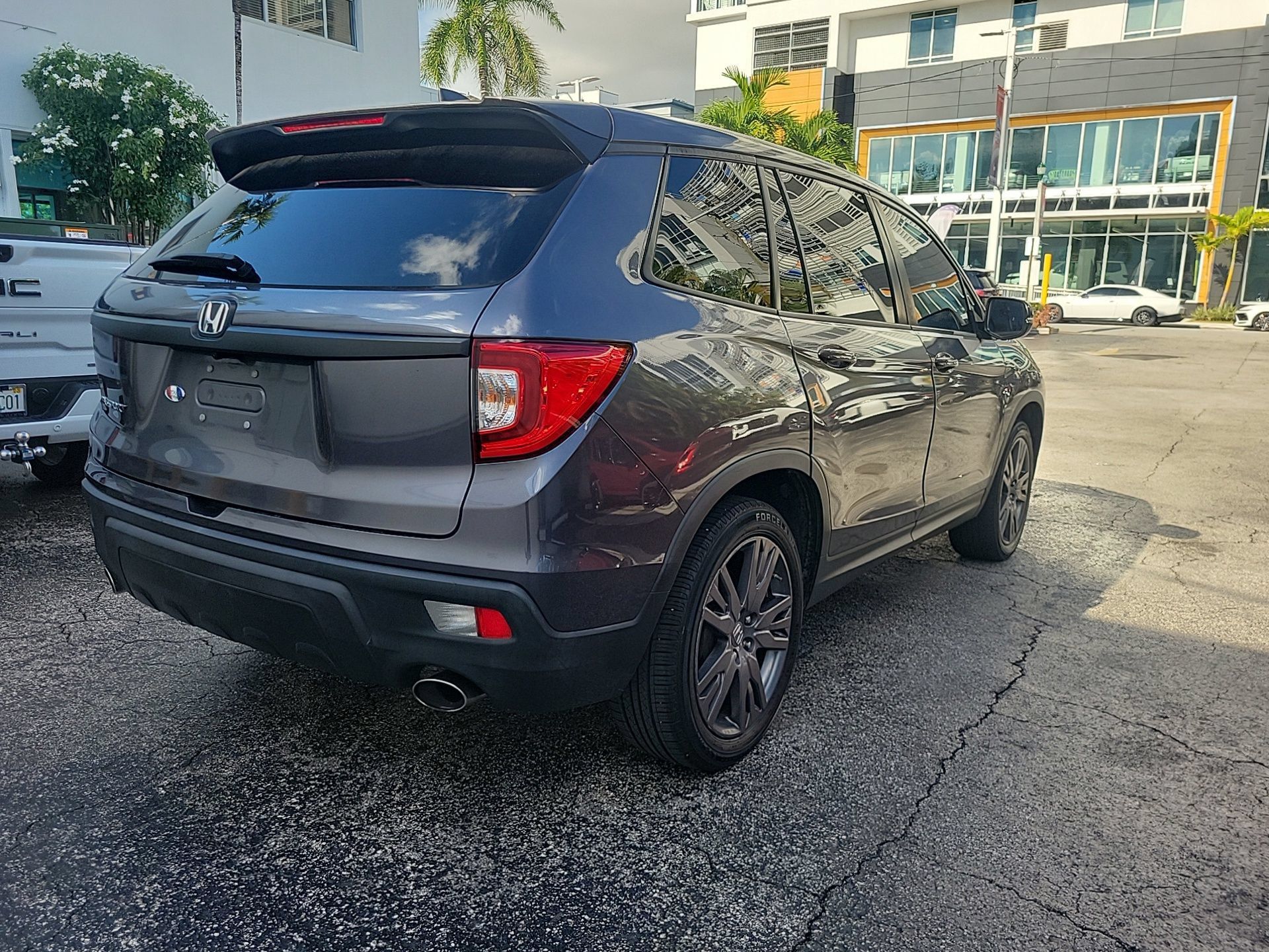 Used 2021 Honda Passport EX-L image 8