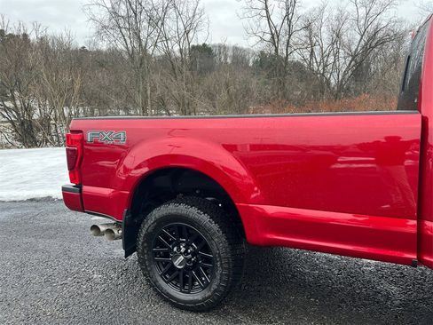 Used 2020 Ford F350 Lariat image 14