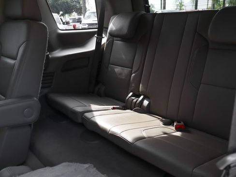 Used 2019 Chevrolet Tahoe Premier AWD/4WD image 48