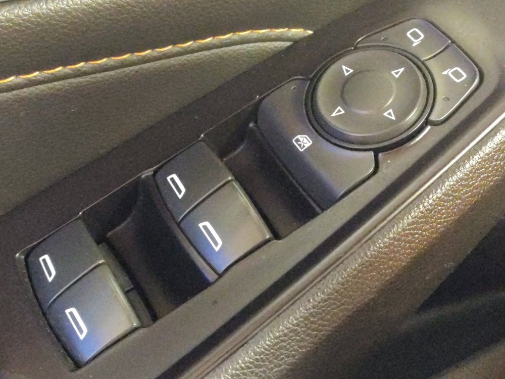 Used 2020 Chevrolet Traverse LS FWD image 27