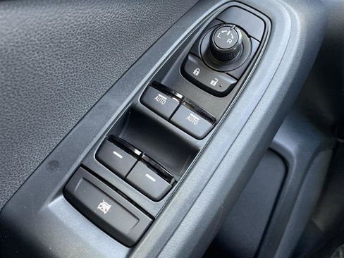 Certified 2025 Subaru Impreza 2.0i image 25