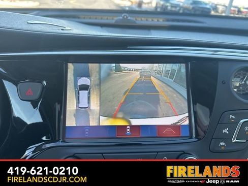 Used 2019 Buick Envision Premium w/ Driver Confidence Package image 31