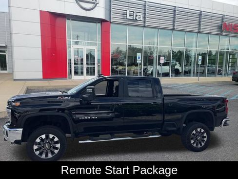 Used 2024 Chevrolet Silverado 3500 LT w/ Convenience Package AWD/4WD image 10