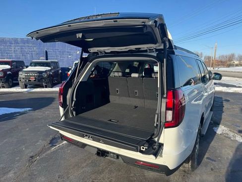 New 2026 Ford Expedition Max Active image 11