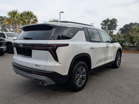 New 2026 Chevrolet Traverse LT image 4