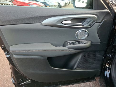 New 2025 Alfa Romeo Tonale image 8