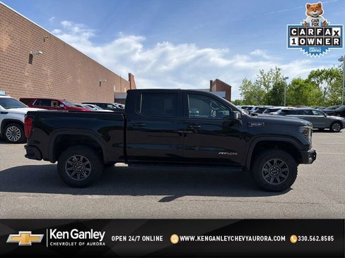 Used 2025 GMC Sierra 1500 AT4X AWD/4WD image 1