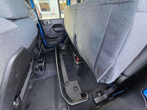 New 2026 Jeep Gladiator Rubicon image 23