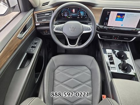 Certified 2024 Volkswagen Atlas SE AWD/4WD image 13