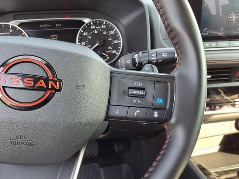 Certified 2025 Nissan Rogue SV AWD/4WD image 10