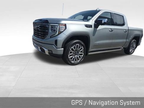 Used 2025 GMC Sierra 1500 Denali Ultimate AWD/4WD image 11
