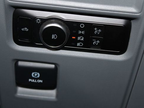 Used 2024 Ford F150 XLT w/ FX4 Off-Road Package image 34