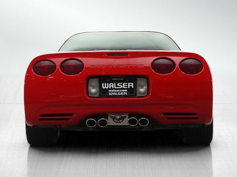 Used 1999 Chevrolet Corvette Coupe w/ Roof Pkg RWD image 4