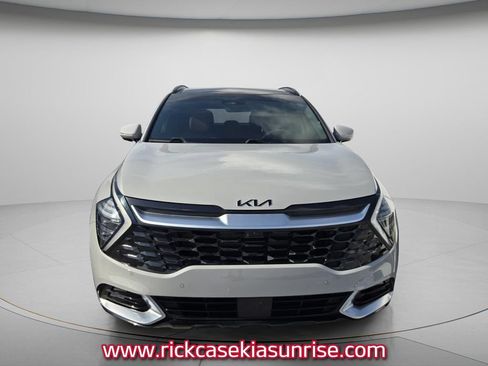 Used 2024 Kia Sportage SX FWD image 3
