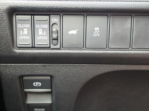 Used 2025 Honda Odyssey Sport-L image 14