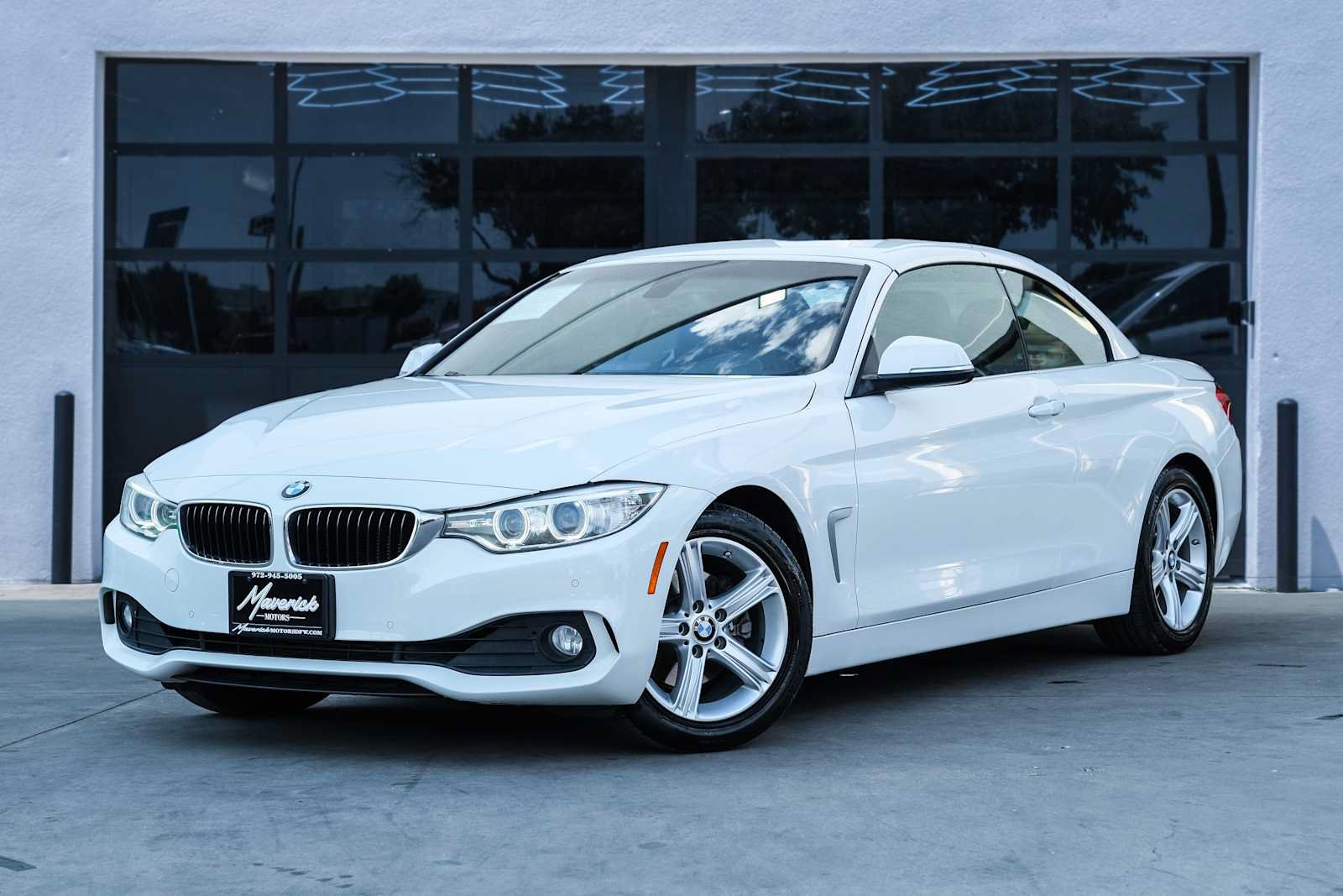 Used 2014 BMW 428i Convertible RWD image 1