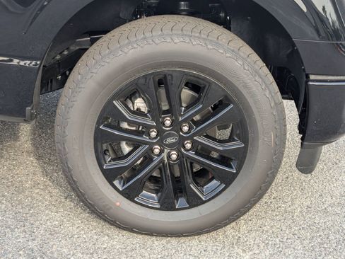 New 2025 Ford F150 Lariat w/ Equipment Group 502A High image 12