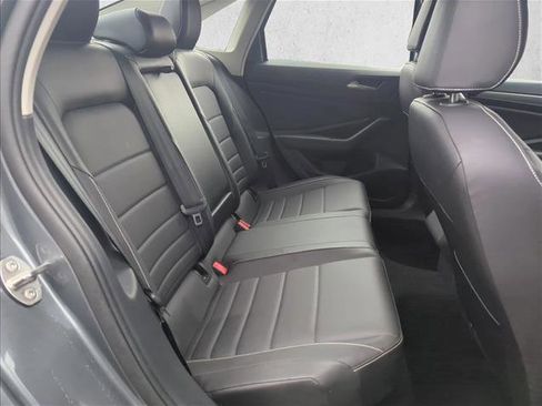 Used 2024 Volkswagen Jetta SE image 21