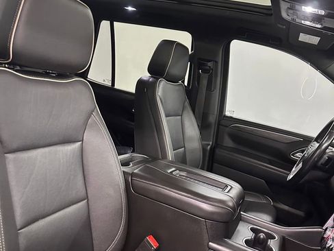 Used 2022 GMC Yukon SLT w/ SLT Premium Package AWD/4WD image 40