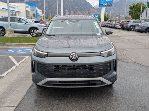 New 2026 Volkswagen Tiguan SE AWD/4WD image 11