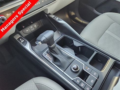 New 2025 Kia Sorento S image 15