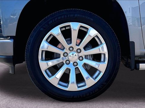 Used 2021 Chevrolet Silverado 1500 High Country w/ Technology Package AWD/4WD image 30