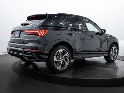 New 2025 Audi Q3 2.0T Premium image 4