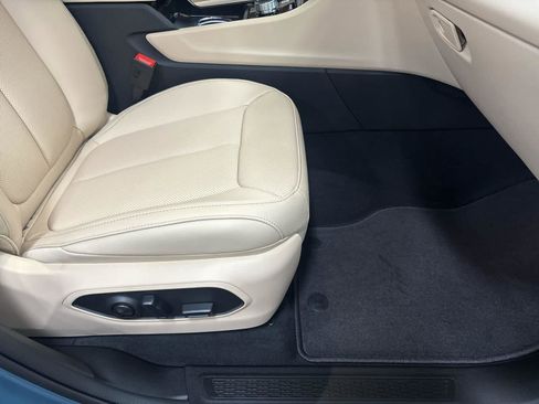 New 2026 Jeep Grand Cherokee L Limited w/ Luxury Tech Group II image 17