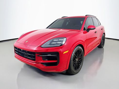 Certified 2026 Porsche Cayenne GTS AWD/4WD image 1