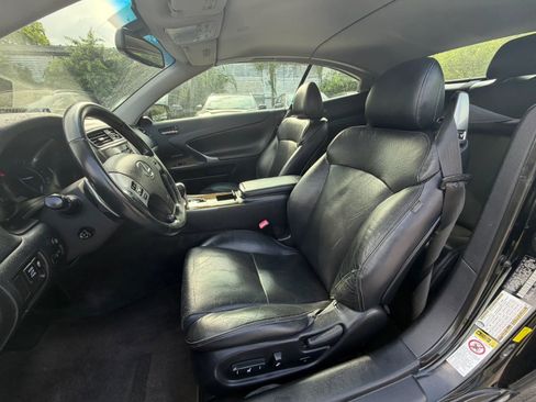 Used 2012 Lexus IS 250C w/ Luxury Pkg RWD image 15