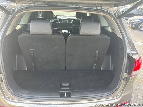 Used 2018 Kia Sorento EX image 19