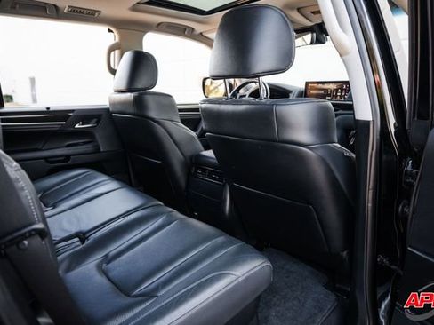 Used 2018 Lexus LX 570 4WD image 75