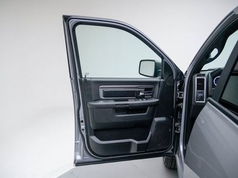 Used 2024 RAM 1500 Classic Warlock image 22