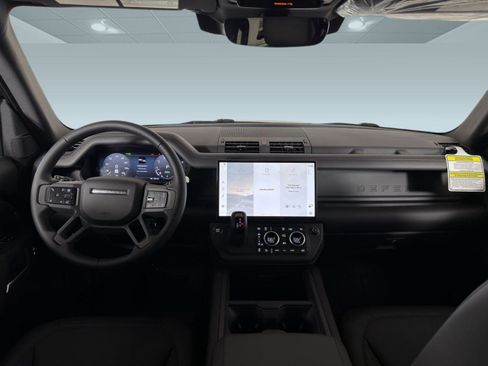 Used 2026 Land Rover Defender 110 S image 14