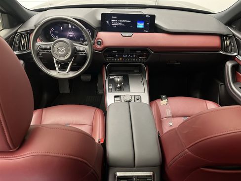 Certified 2025 MAZDA CX-70 3.3 Turbo w/ Premium Plus Pkg image 4