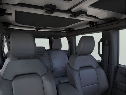 Used 2026 Ford Bronco Badlands AWD/4WD image 12