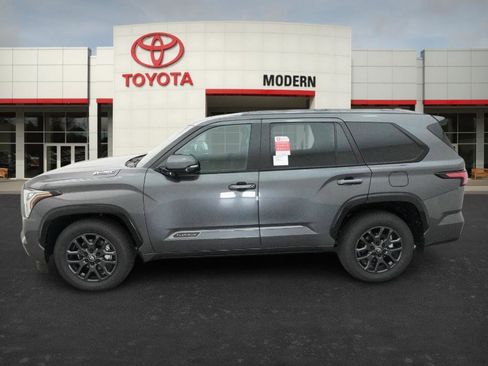 New 2026 Toyota Sequoia Platinum image 9