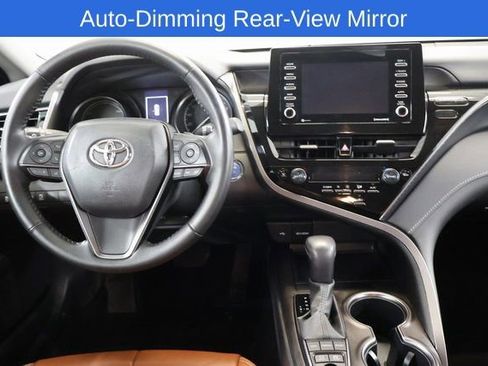 Used 2024 Toyota Camry SE FWD image 14