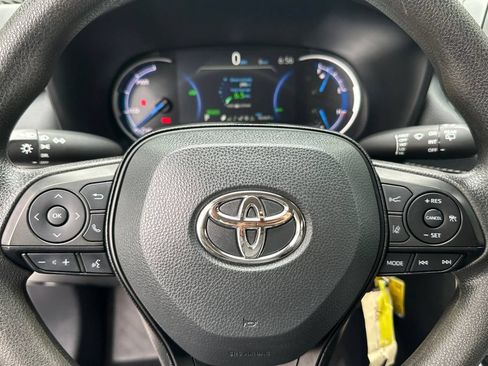 Certified 2024 Toyota RAV4 LE AWD/4WD image 21