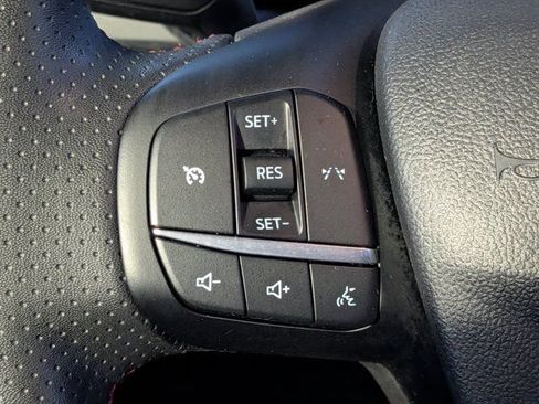 Used 2025 Ford Escape ST-Line FWD image 25