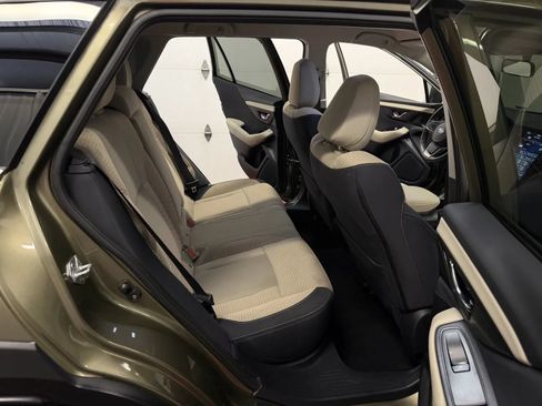 Used 2024 Subaru Outback Premium AWD/4WD image 43