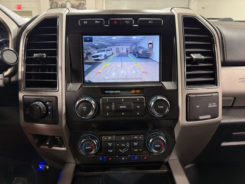 Used 2021 Ford F250 Lariat AWD/4WD image 22