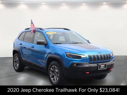 Used 2020 Jeep Cherokee Trailhawk w/ Comfort/Convenience Group