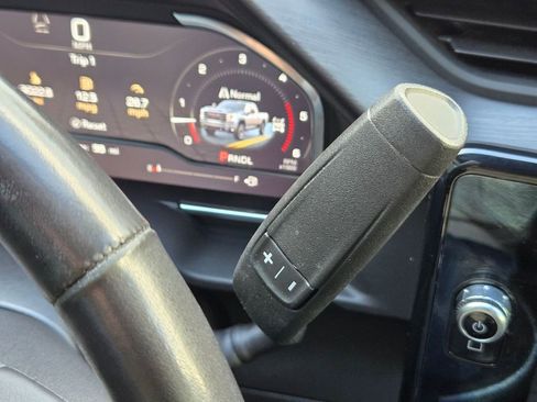 Used 2025 GMC Sierra 2500 AT4X image 24