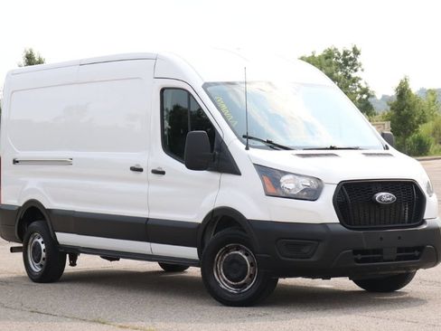 Used 2023 Ford Transit 250 Medium Roof w/ Load Area Protection Package RWD image 2