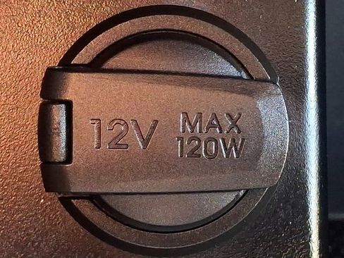 Used 2016 Hyundai Elantra SE image 26